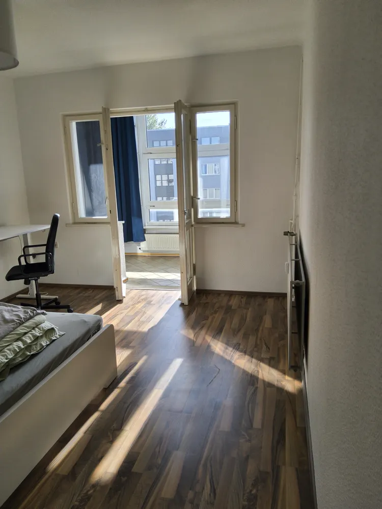 5 room apartment with 113 m² in Berlin – Photo 2