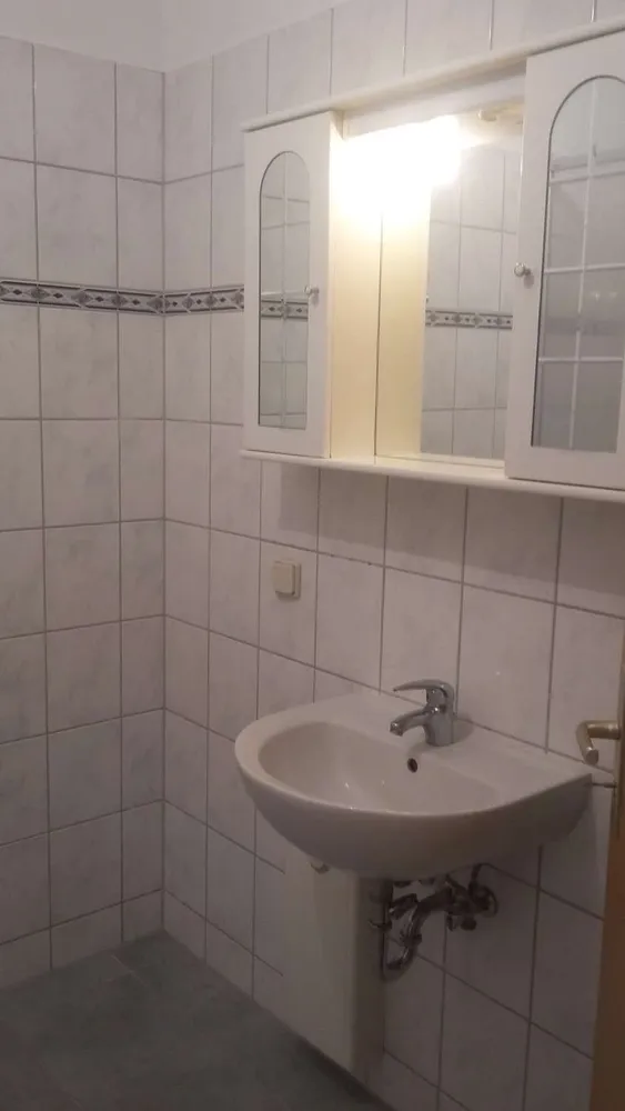 2 Zimmer Wohnung mit 31 m² in Köthen – Bild 5