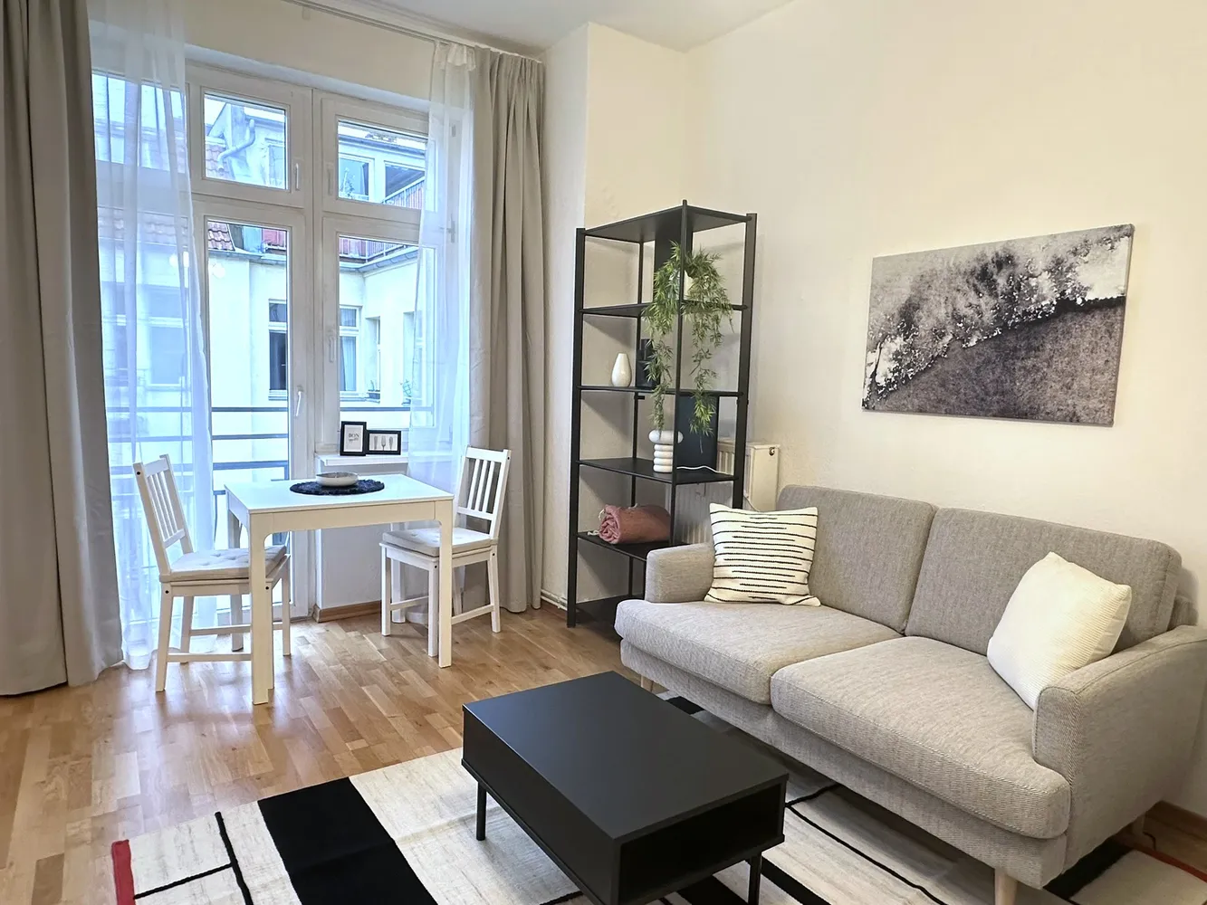 1 room apartment with 37 m² in Berlin – Photo 1