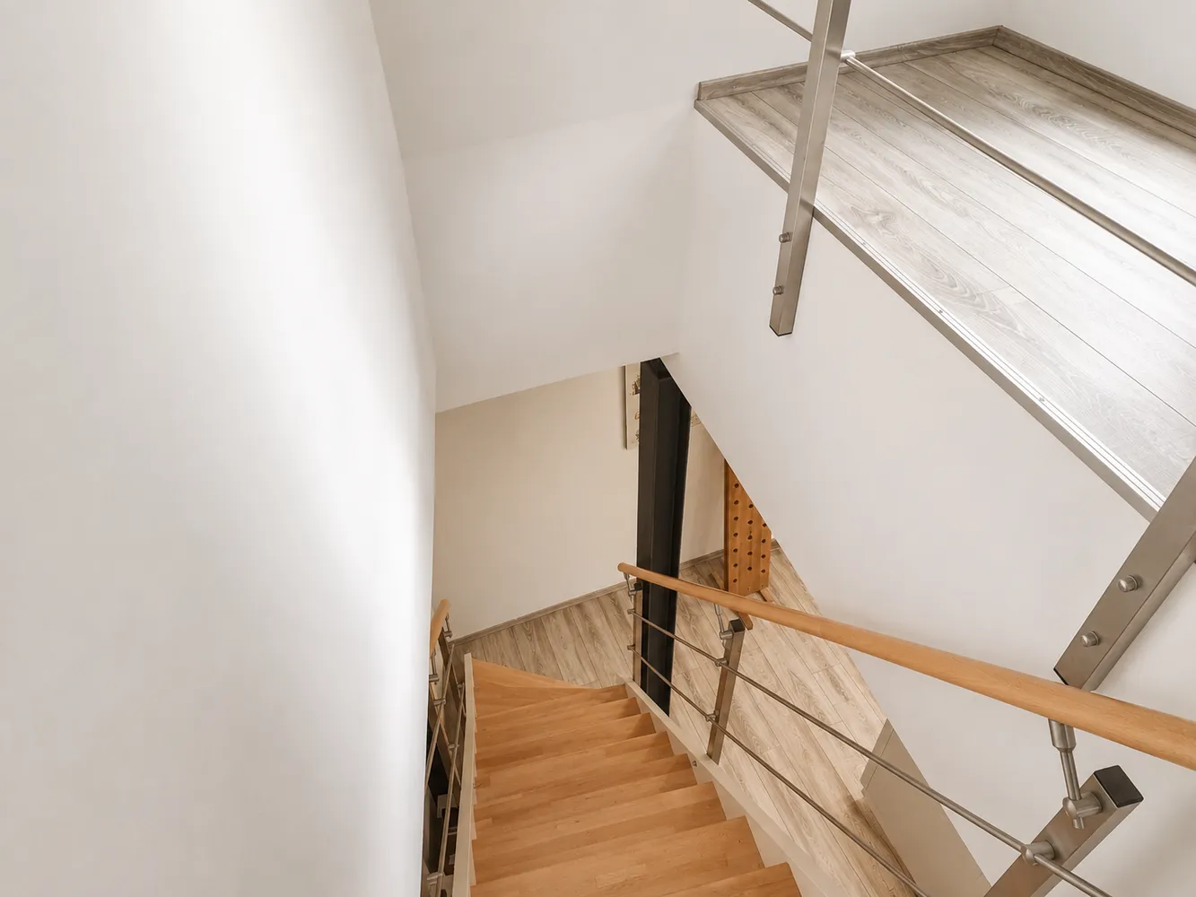2 Zimmer Wohnung mit 83 m² in Karlsruhe – Bild 10