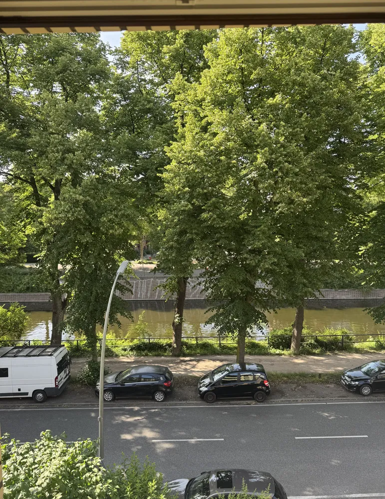 5 Zimmer Wohnung mit 162 m² in Hamburg – Bild 2
