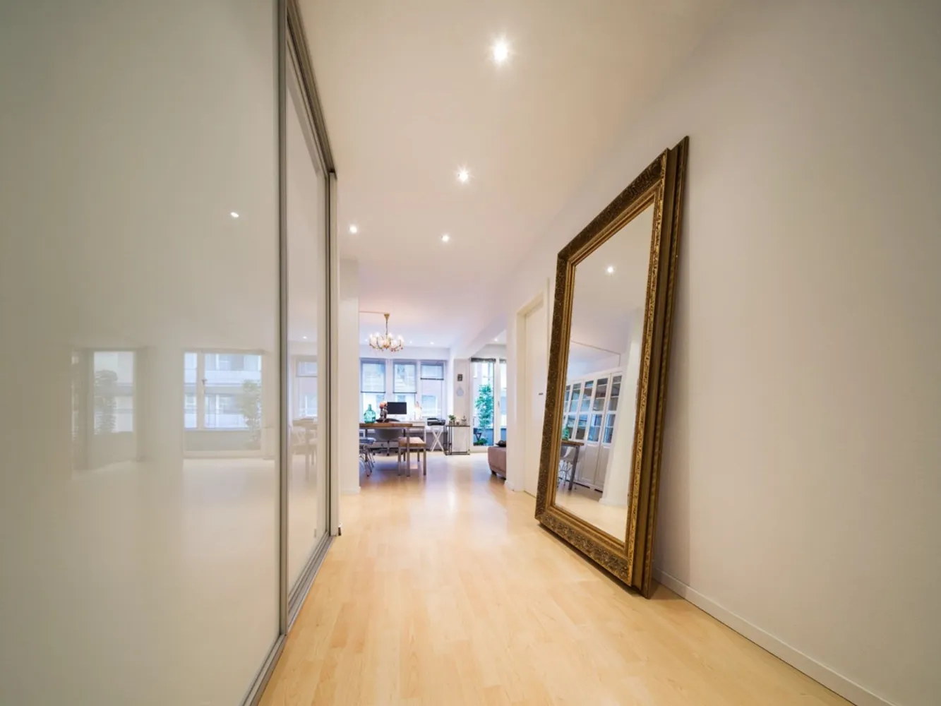2 Zimmer Wohnung mit 70 m² in Düsseldorf – Bild 8