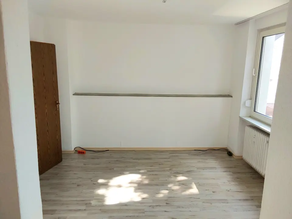 6 Zimmer Wohnung mit 120 m² in Arnsberg – Bild 1