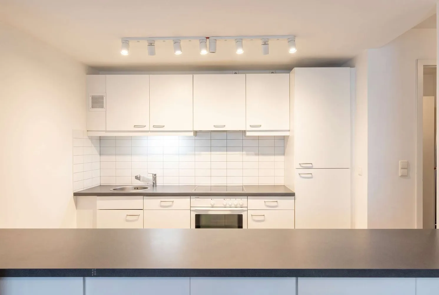 1 Zimmer Wohnung mit 53 m² in Frankfurt am Main – Bild 2