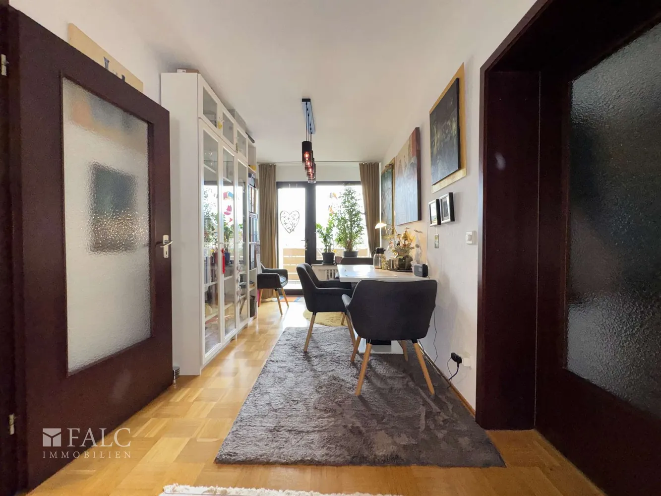 4 Zimmer Wohnung mit 86 m² in Essen – Bild 2