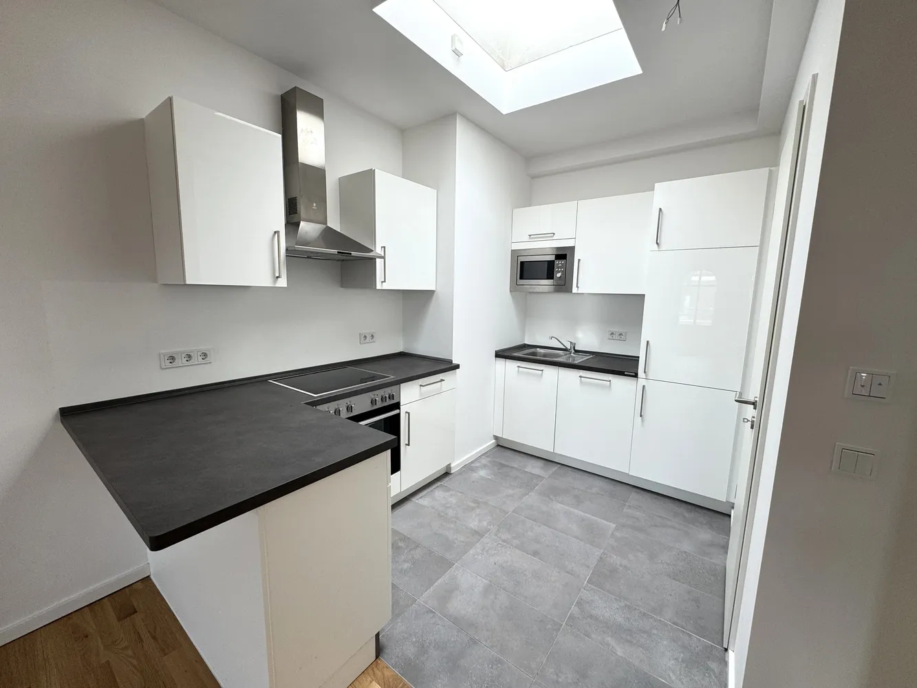 2 Zimmer Wohnung mit 85 m² in Berlin – Bild 9