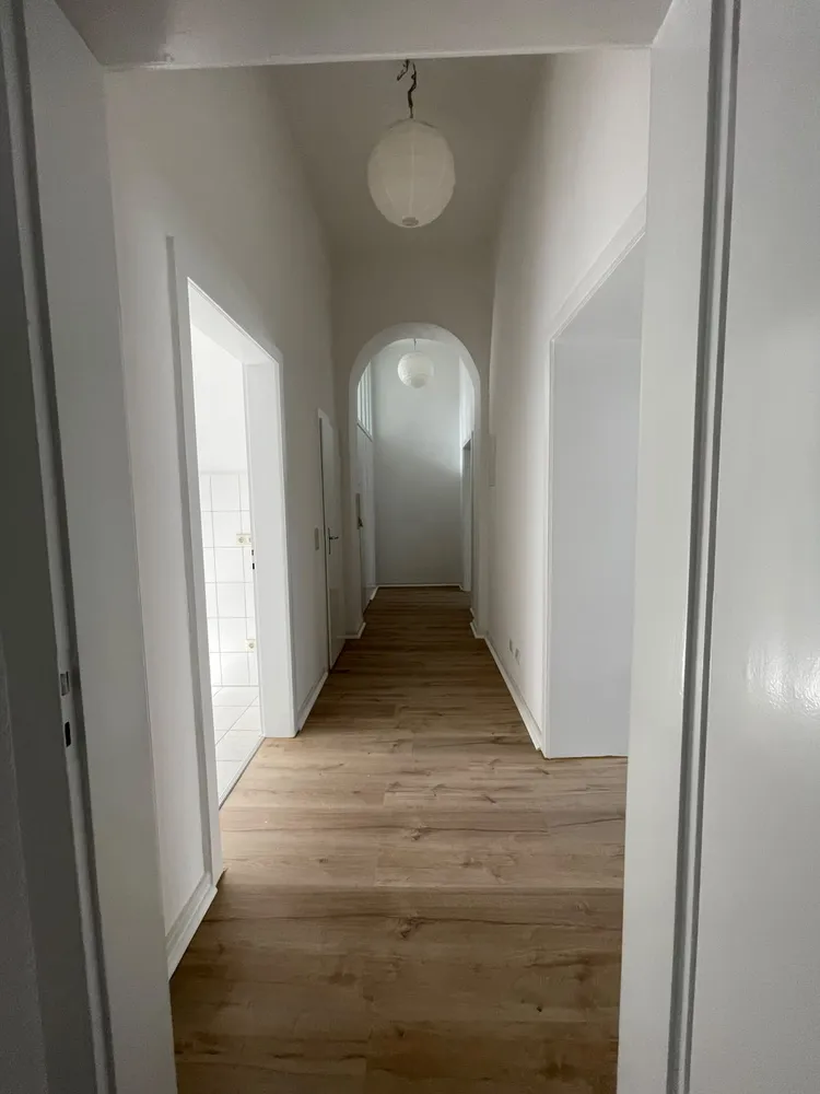 4 Zimmer Wohnung mit 110 m² in Düsseldorf – Bild 1