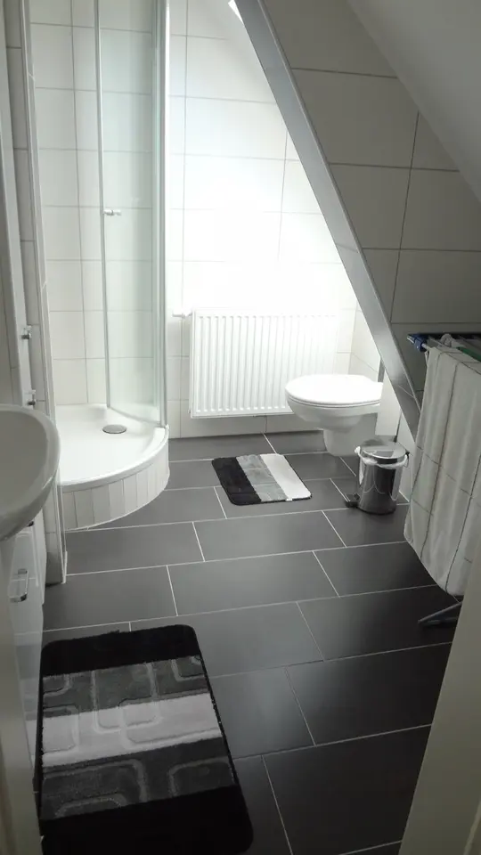 WG-Zimmer mit 12 m² in Leer – Bild 8