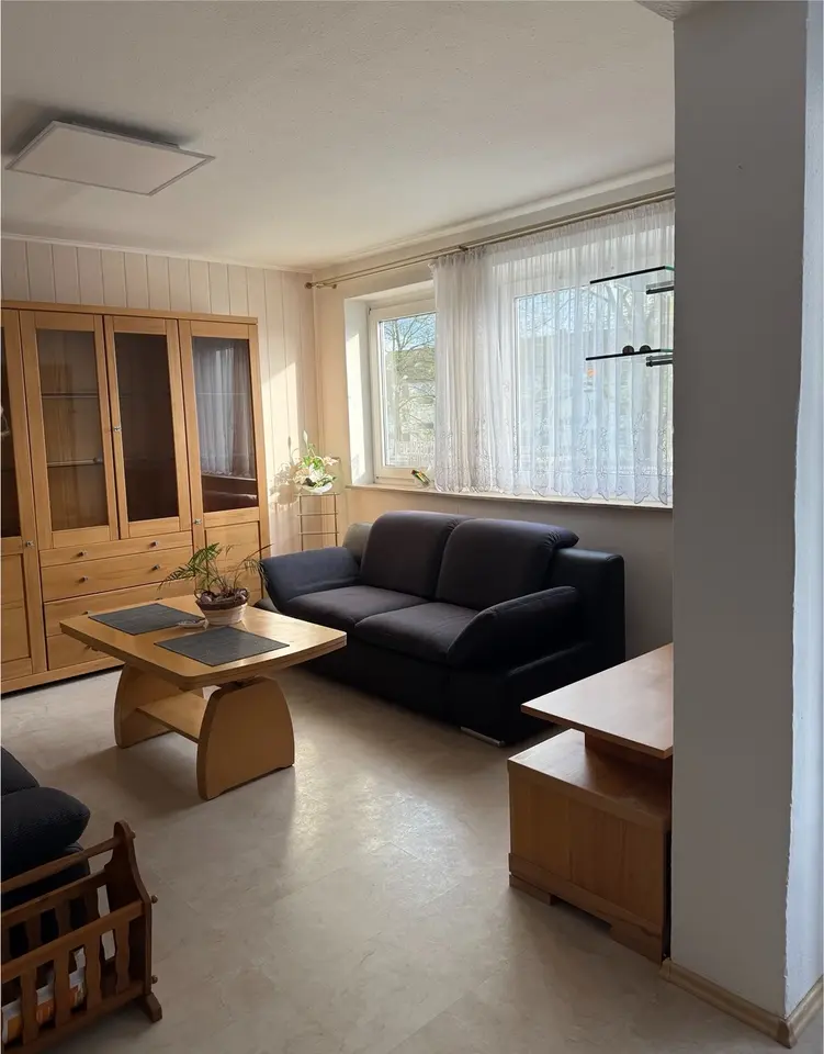 4 Zimmer Wohnung mit 80 m² in Detmold – Bild 1