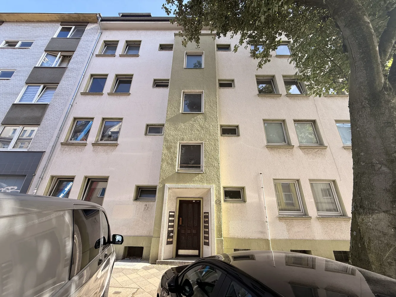 2 Zimmer Wohnung mit 65 m² in Düsseldorf – Bild 1