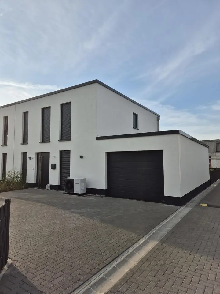 5 Zimmer Haus mit 130 m² in Hannover – Bild 2