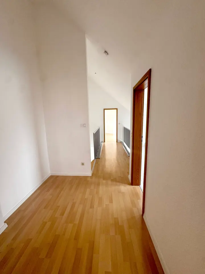 4 Zimmer Wohnung mit 105 m² in Rodgau – Bild 4