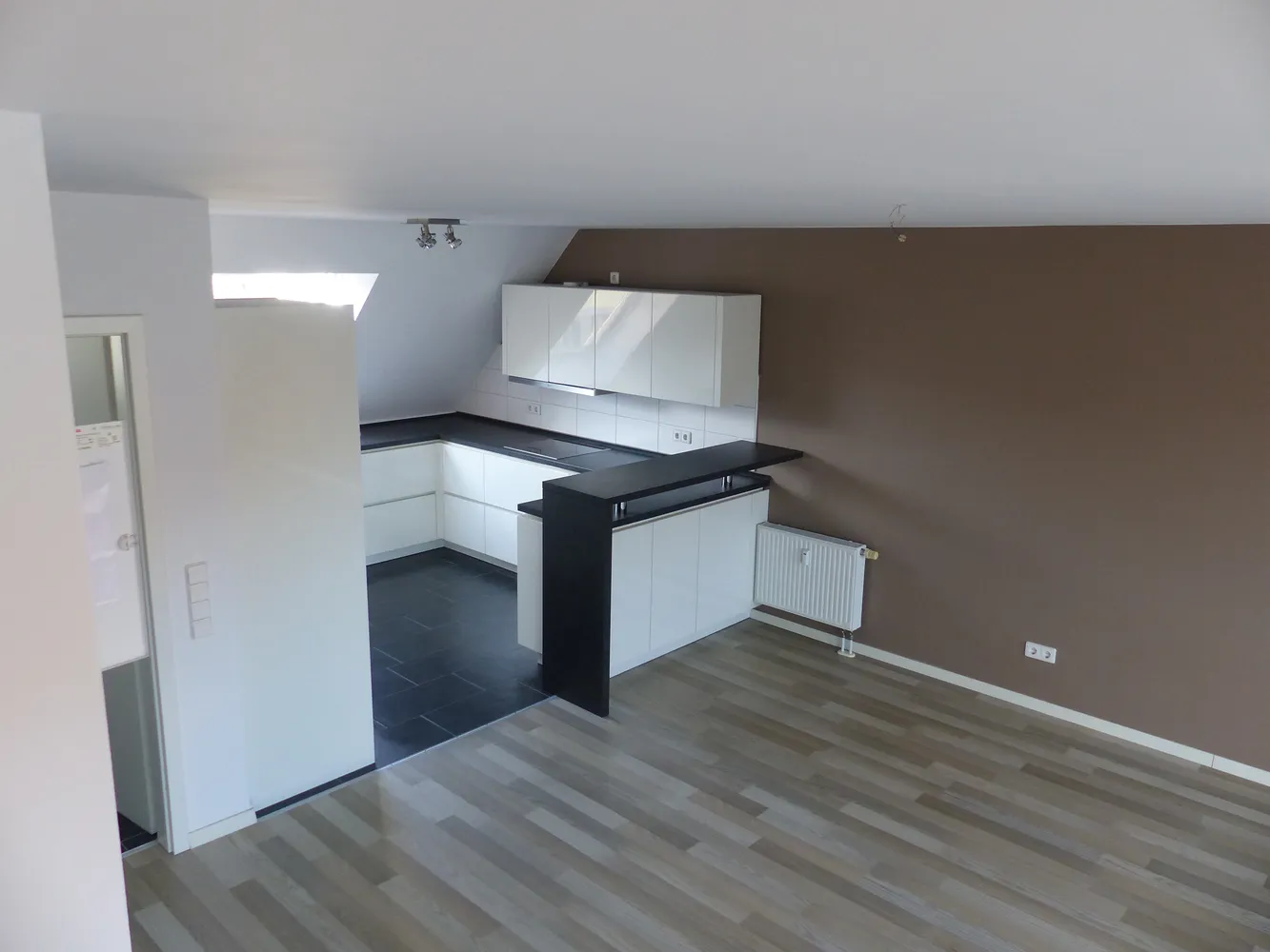 2 Zimmer Wohnung mit 72 m² in Stuttgart – Bild 3