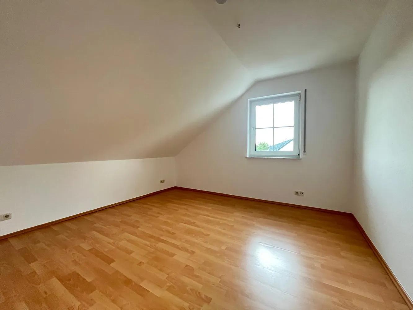 3 Zimmer Wohnung mit 80 m² in Wiesbaden – Bild 8