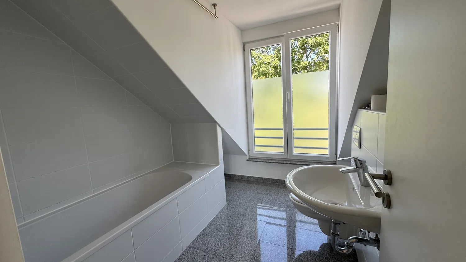 2 Zimmer Wohnung mit 59 m² in Bonn – Bild 5