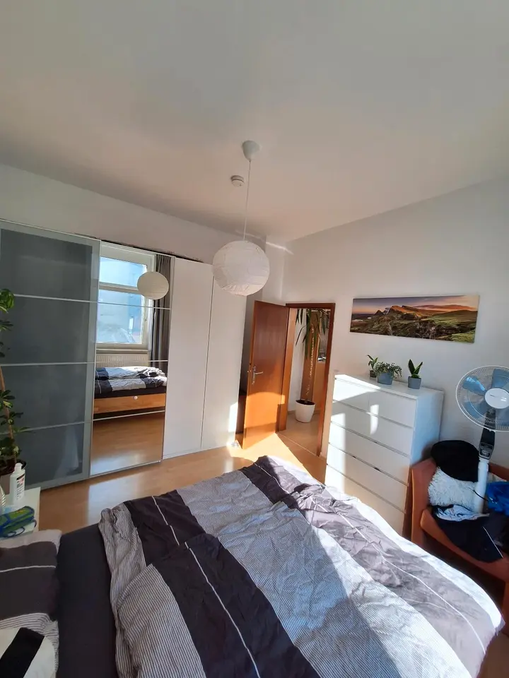 4 Zimmer Wohnung mit 76 m² in Hannover – Bild 1