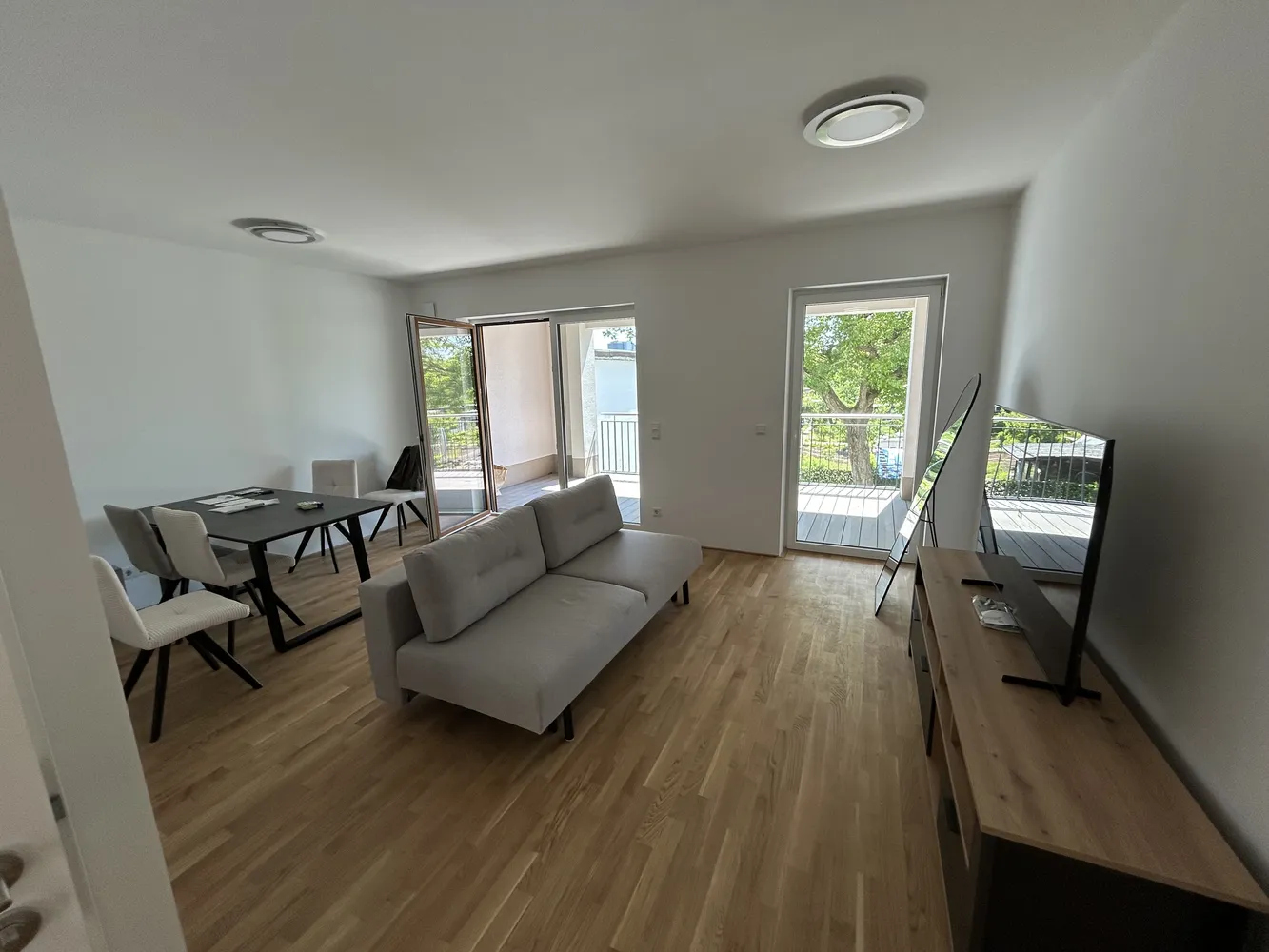 3 Zimmer Wohnung mit 86 m² in Frankfurt am Main – Bild 3