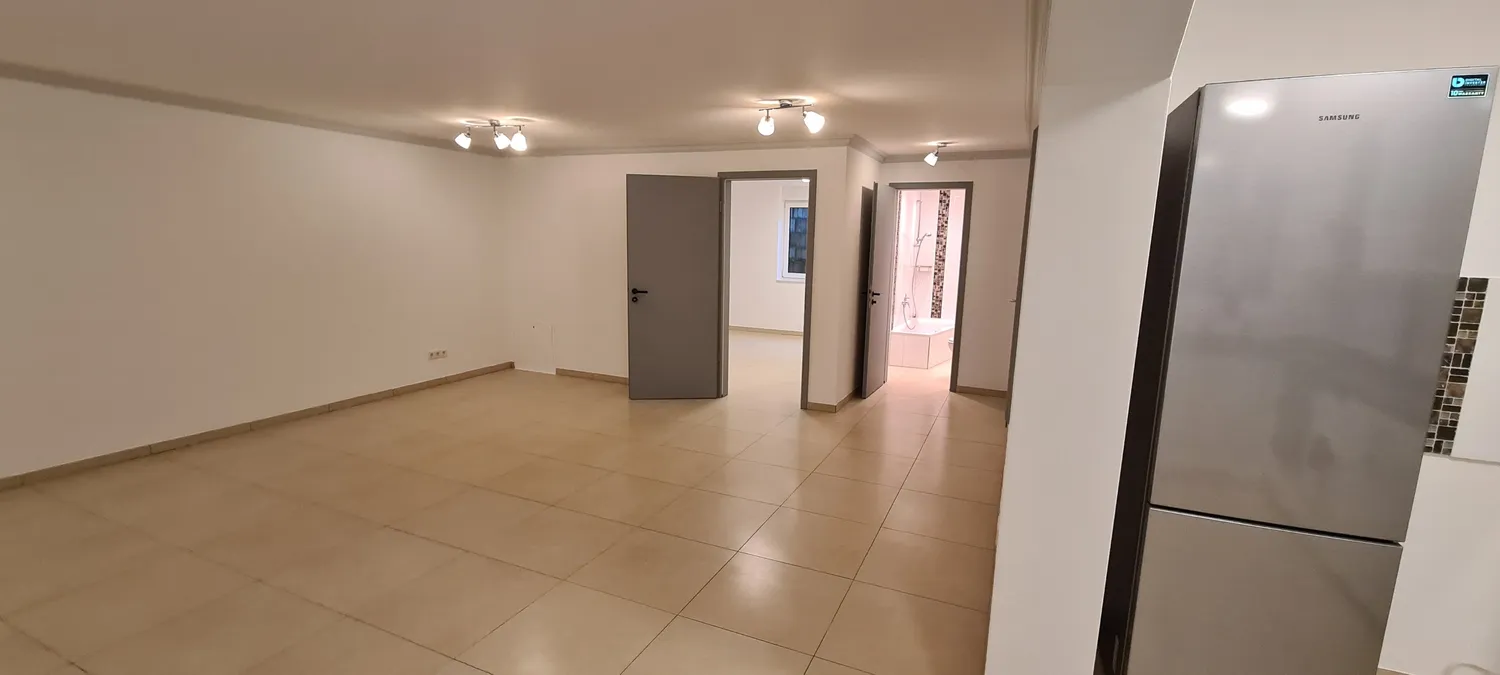 2 Zimmer Wohnung mit 70 m² in Köln – Bild 4