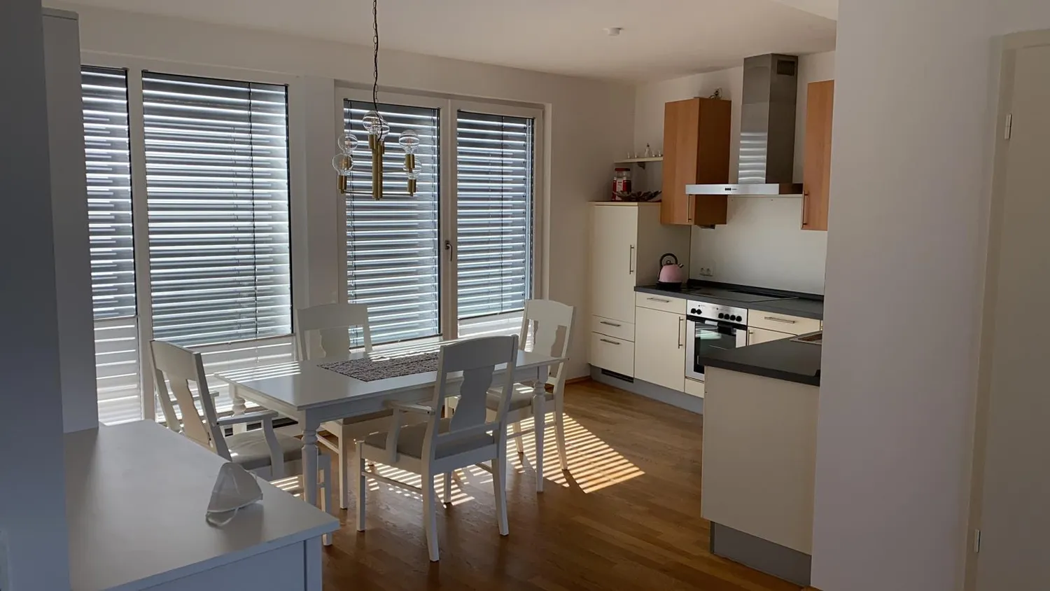 2 Zimmer Wohnung mit 77 m² in Aachen – Bild 3