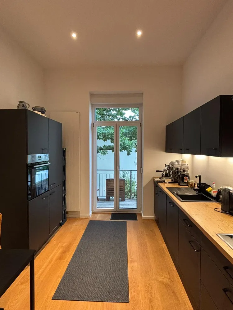 4 Zimmer Wohnung mit 110 m² in Frankfurt am Main – Bild 1
