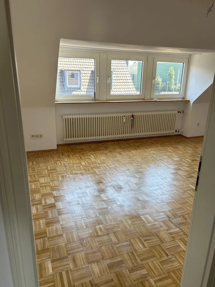 3 Zimmer Wohnung mit 90 m² in Neuss – Bild 3