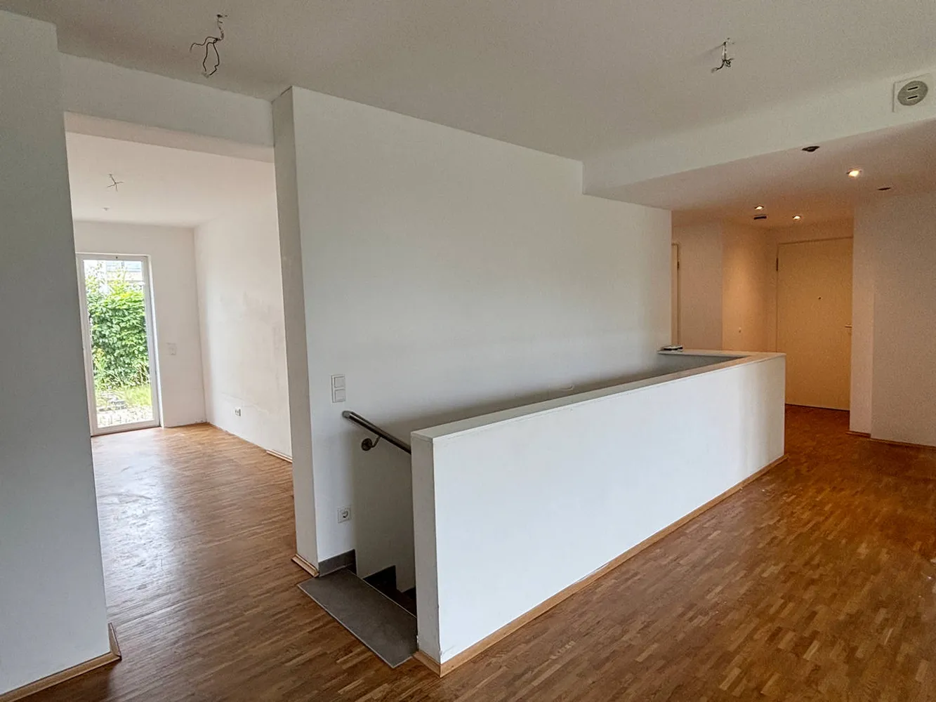 4 Zimmer Wohnung mit 100 m² in Leverkusen – Bild 2