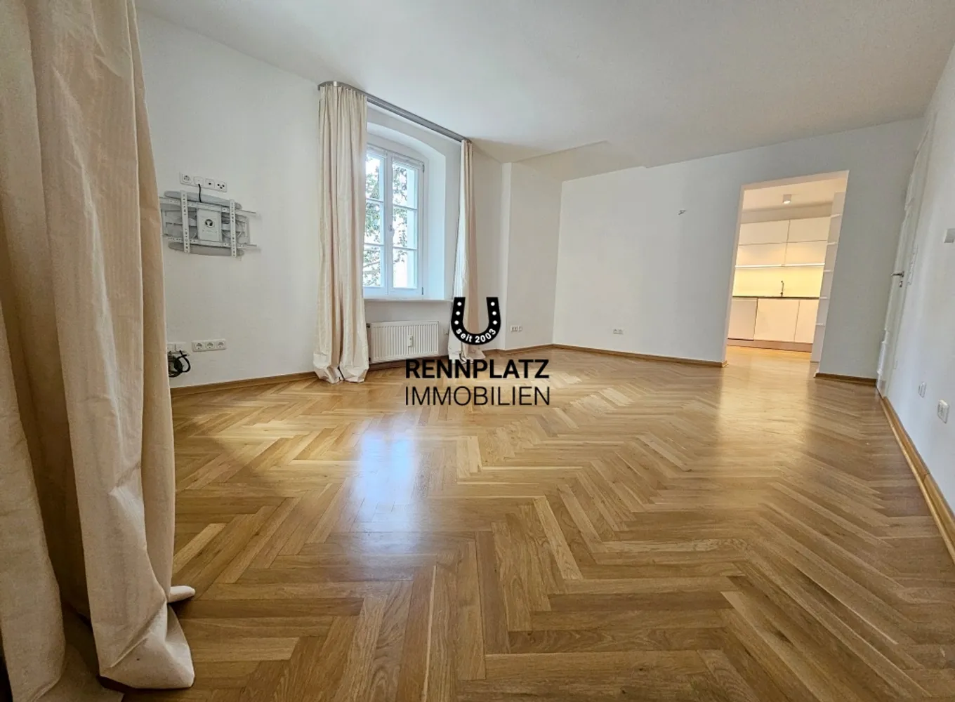 4 Zimmer Wohnung mit 111 m² in Regensburg – Bild 6
