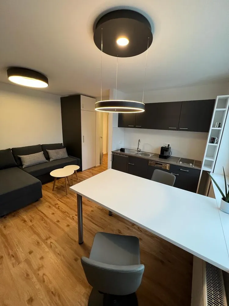 2 Zimmer Wohnung mit 36 m² in Regensburg – Bild 2