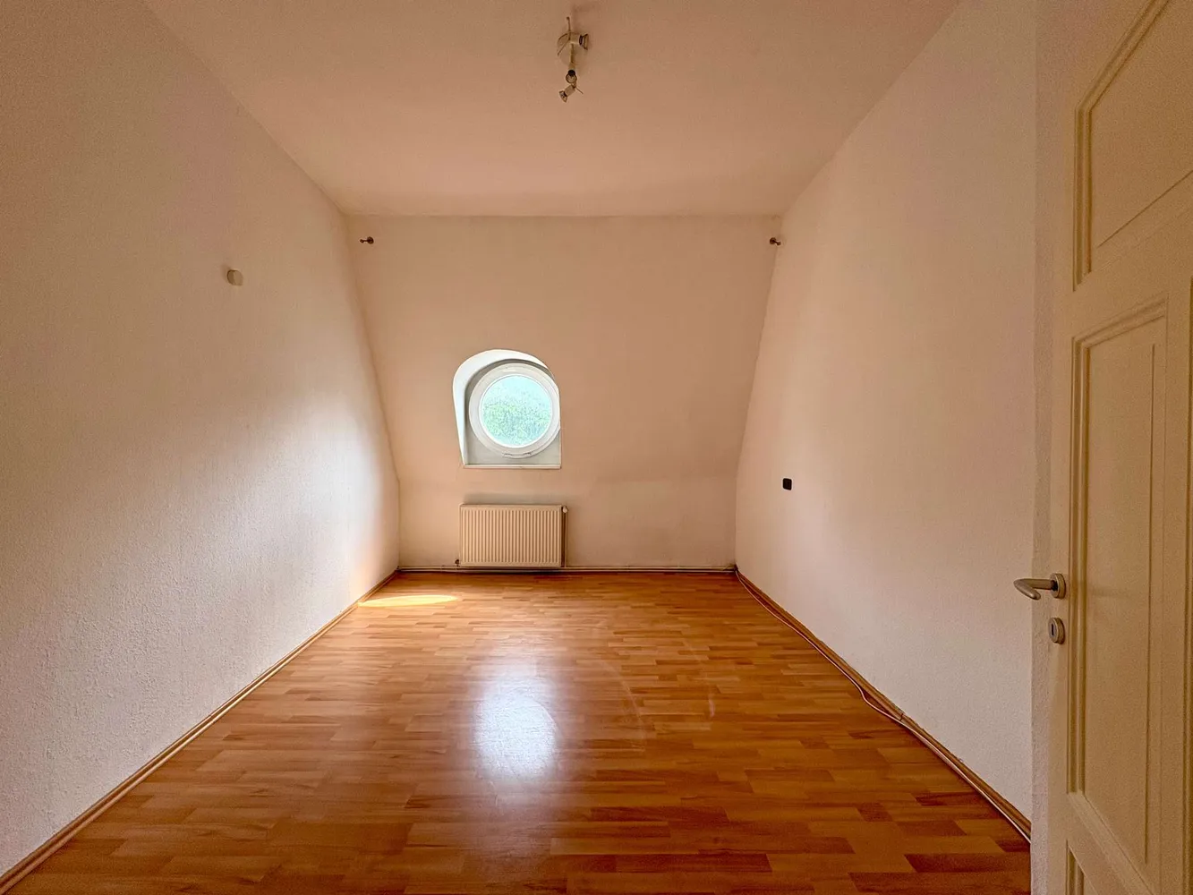 3 Zimmer Wohnung mit 110 m² in Hameln – Bild 8