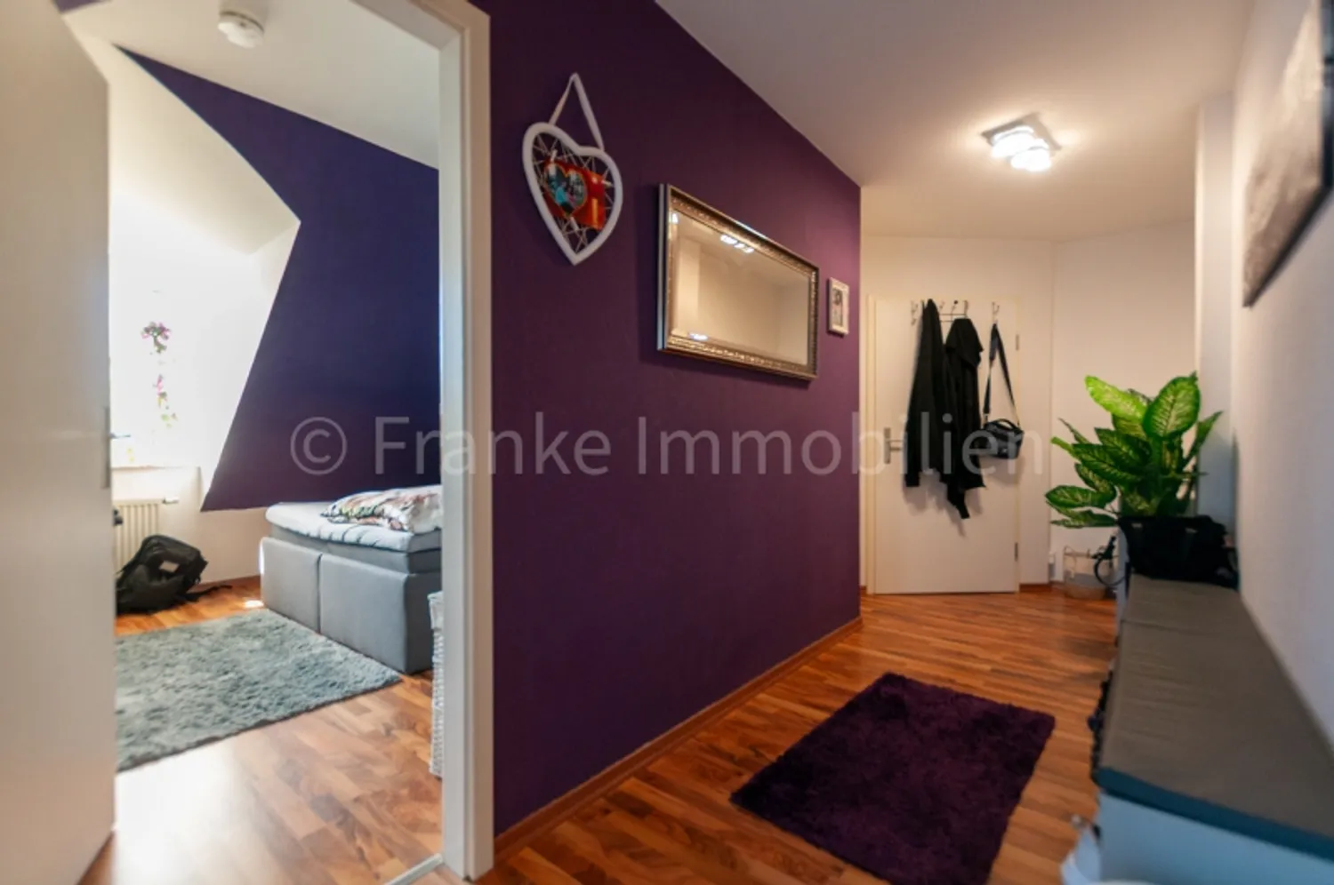 2 Zimmer Wohnung mit 68 m² in Dresden – Bild 1