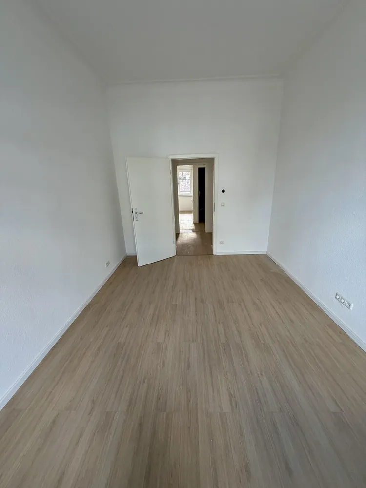 1 room apartment with 33 m² in Ratingen – Photo 4