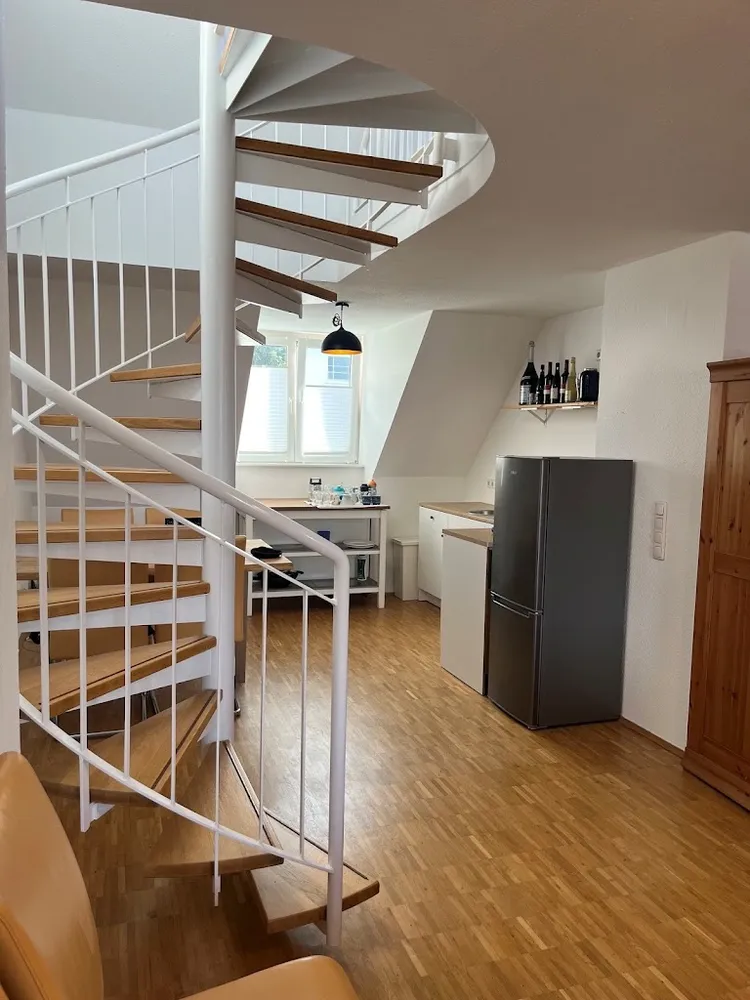 2 room apartment with 84 m² in Cologne – Photo 2