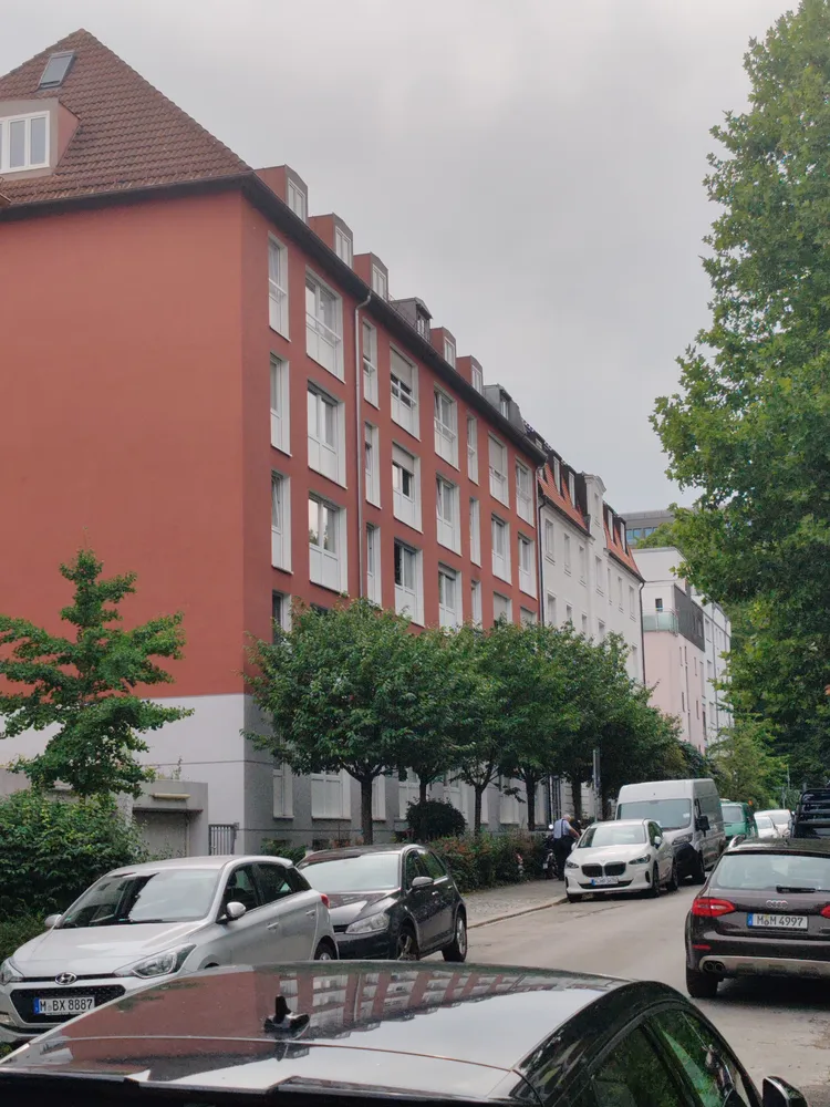 1 Zimmer Wohnung mit 40 m² in München – Bild 11