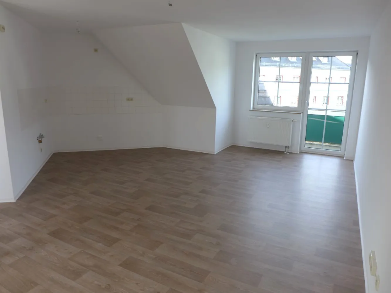 1 room apartment with 40 m² in Limbach-Oberfrohna – Photo 4