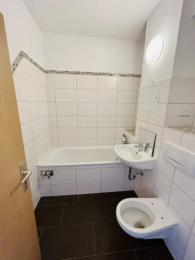 1 Zimmer Wohnung mit 38 m² in Halle (Saale) – Bild 10