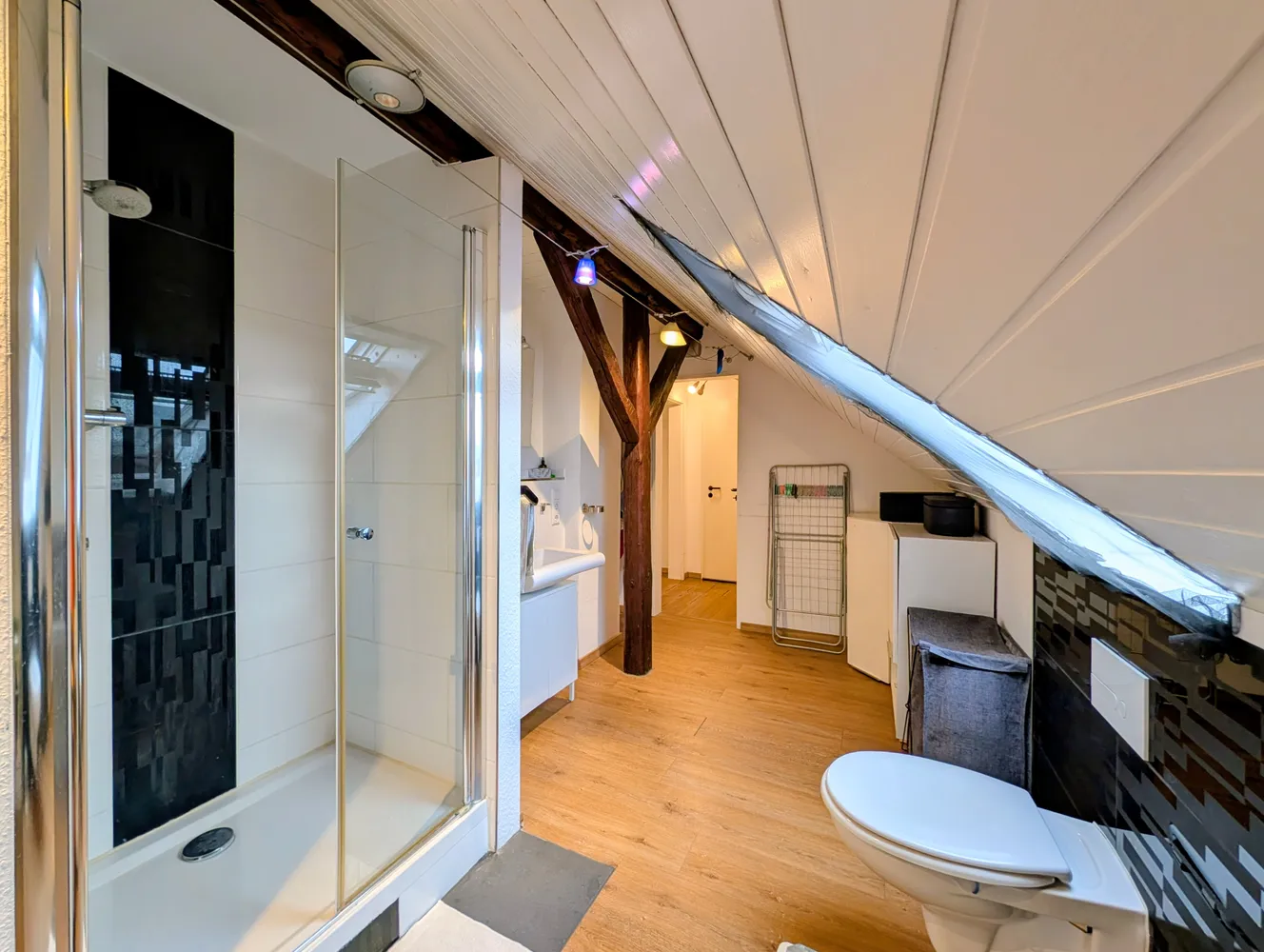 2 Zimmer Wohnung mit 53 m² in Hannover – Bild 1