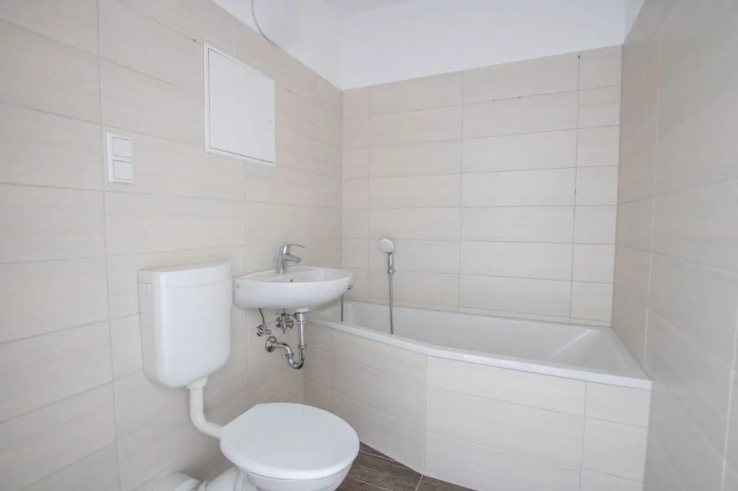 1 Zimmer Wohnung mit 34 m² in Halle (Saale) – Bild 6