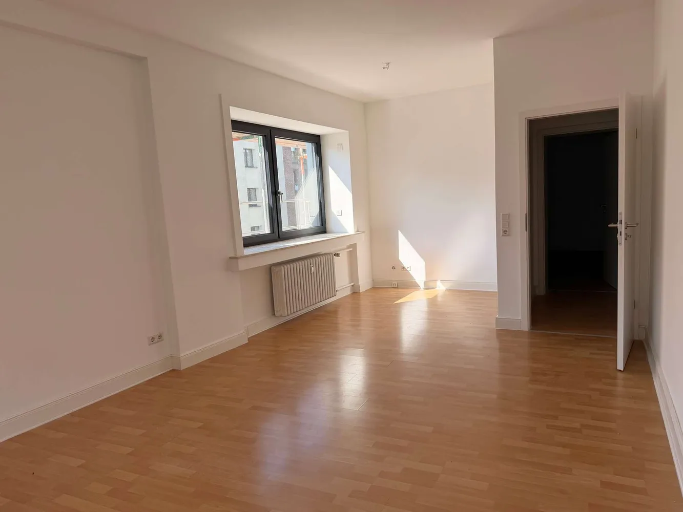 4 Zimmer Wohnung mit 92 m² in Köln – Bild 6