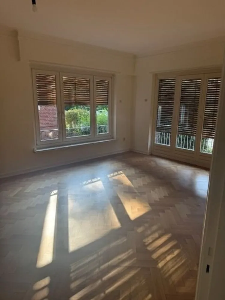 3 Zimmer Wohnung mit 105 m² in Hamburg – Bild 4