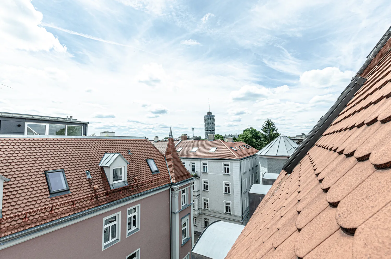 3 room apartment with 93 m² in Augsburg – Photo 1
