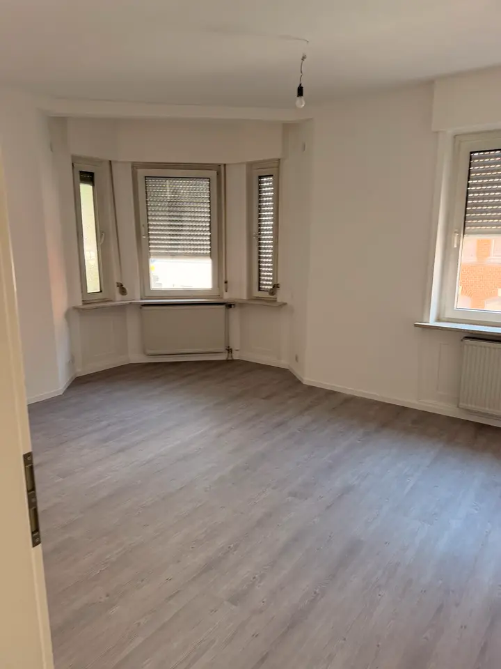 5 Zimmer Wohnung mit 95 m² in Esslingen am Neckar – Bild 1