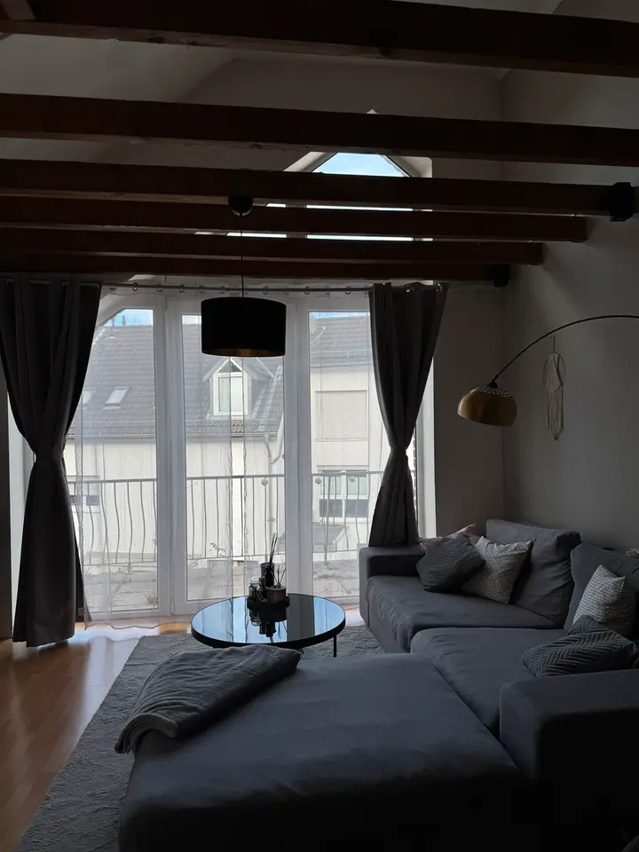 2 Zimmer Wohnung mit 77 m² in Kerpen – Bild 2