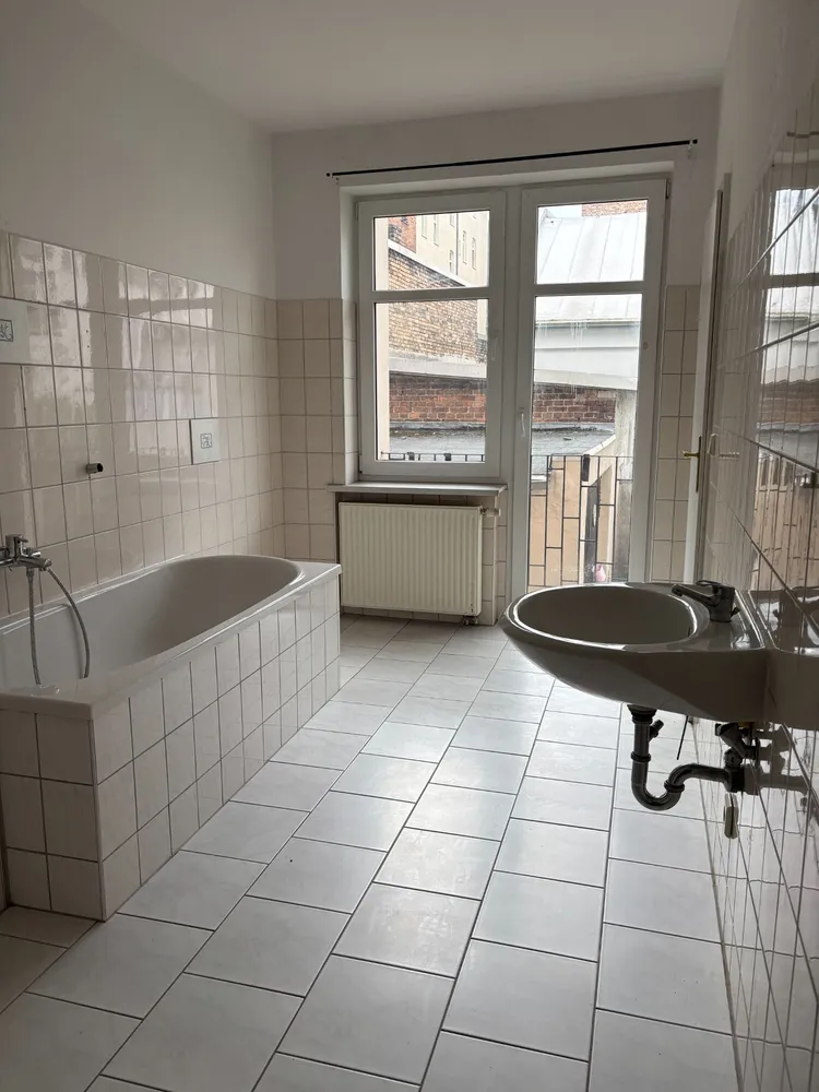 2 room apartment with 68 m² in Halle (Saale) – Photo 6