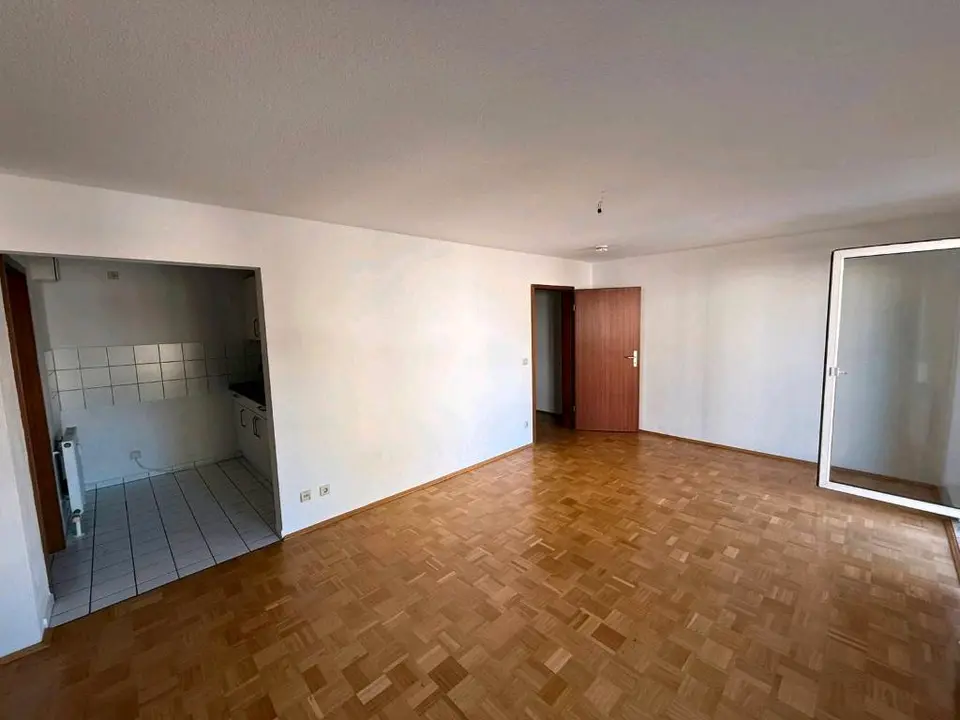 2 Zimmer Wohnung mit 53 m² in Crimmitschau – Bild 3