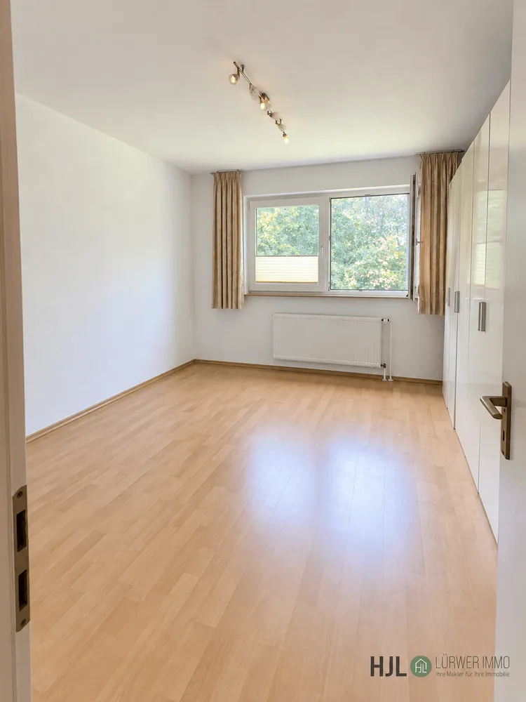 3 Zimmer Wohnung mit 110 m² in Solingen – Bild 8