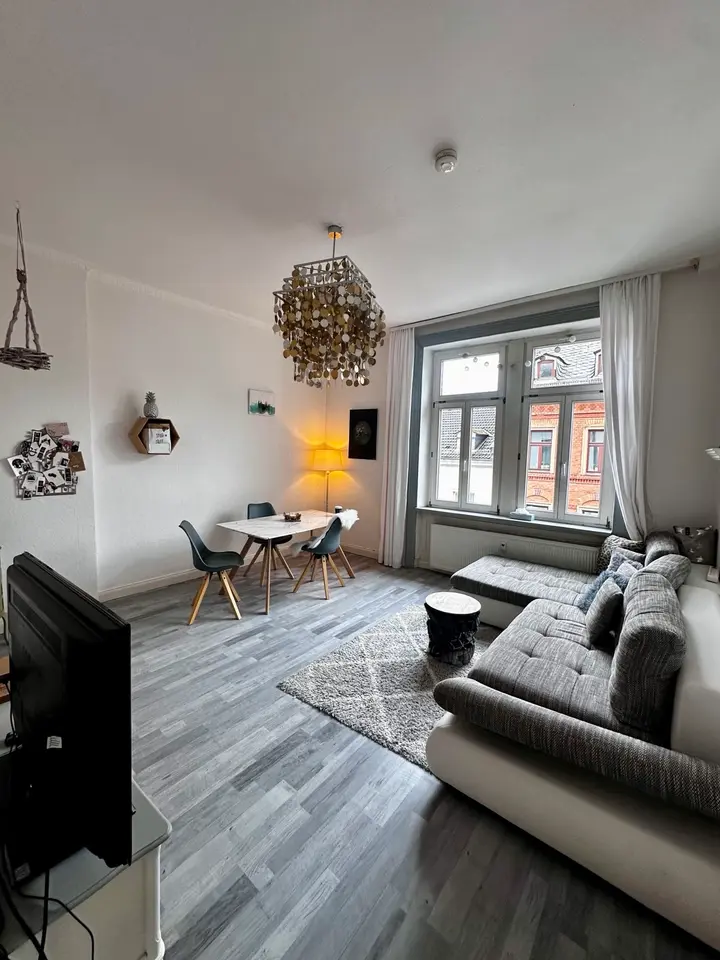 WG-Zimmer mit 63 m² in Wiesbaden – Bild 1