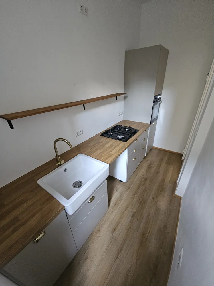 4 Zimmer Wohnung mit 95 m² in München – Bild 2