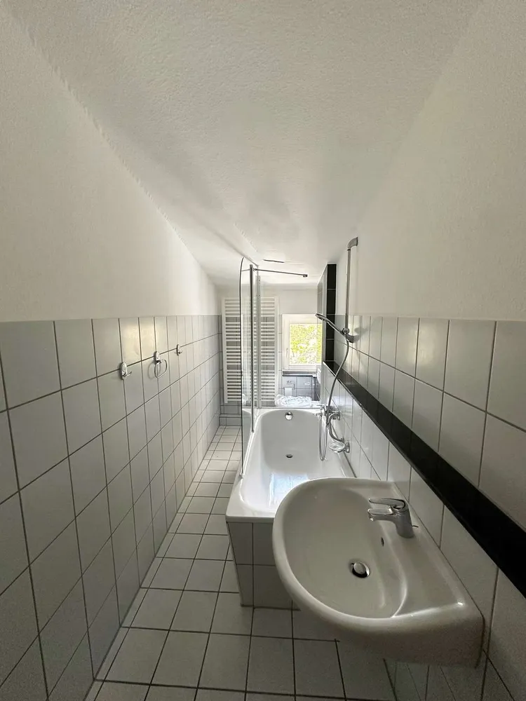 2 room apartment with 80 m² in Gotha – Photo 3