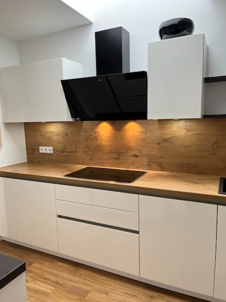 6 Zimmer Wohnung mit 161 m² in München – Bild 11