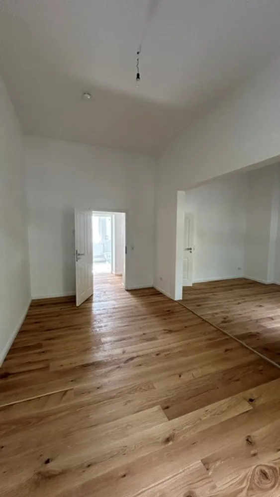 4 Zimmer Wohnung mit 93 m² in Wiesbaden – Bild 1